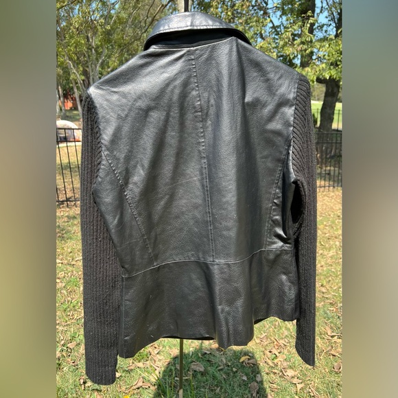 AMI, Women’s Vintage Leather Coat, Lined, Black, Size S - Picture 4 of 7